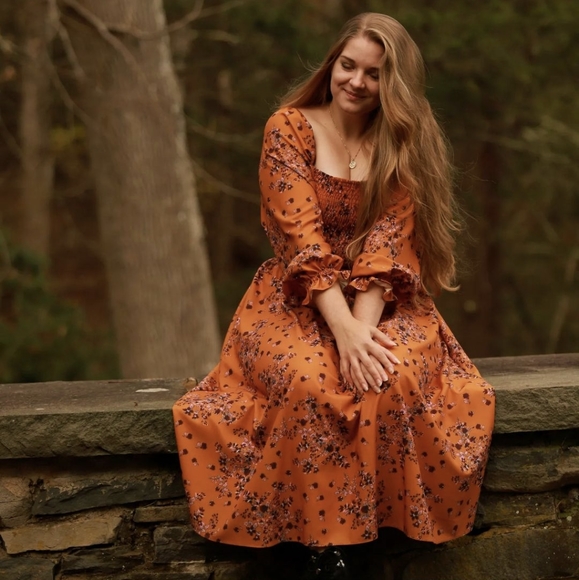 Meet your Posher, Hannah - Picture 4 of 4